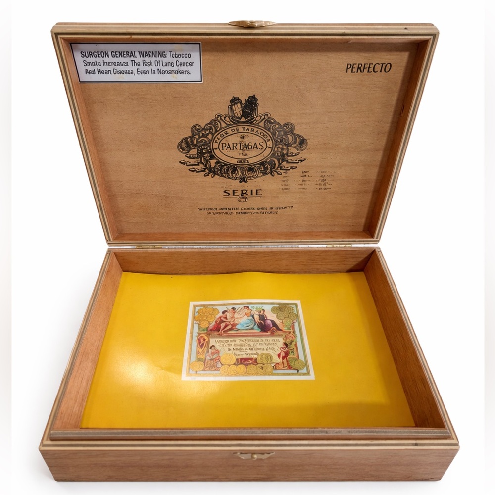 Cigar Box Partagus Serie wood collectors item